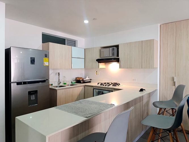 Apartamento en venta en El Poblado, Medellín · foto 7 de 16