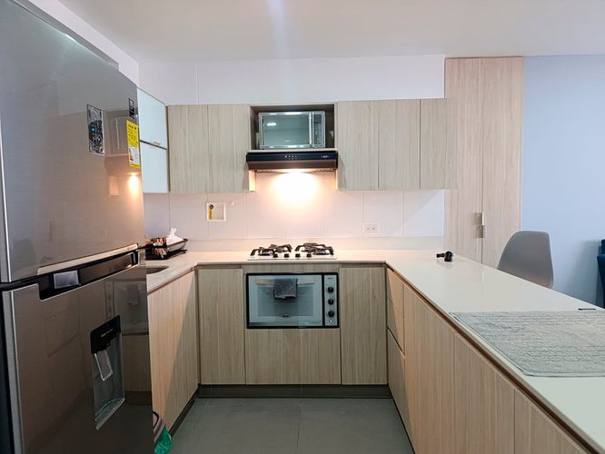 Apartamento en venta en El Poblado, Medellín · foto 8 de 16
