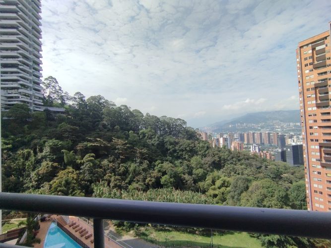 Apartamento de 3 alcobas en arriendo en Loma Del Indio, Medellín, 79 m² · foto 11 de 20