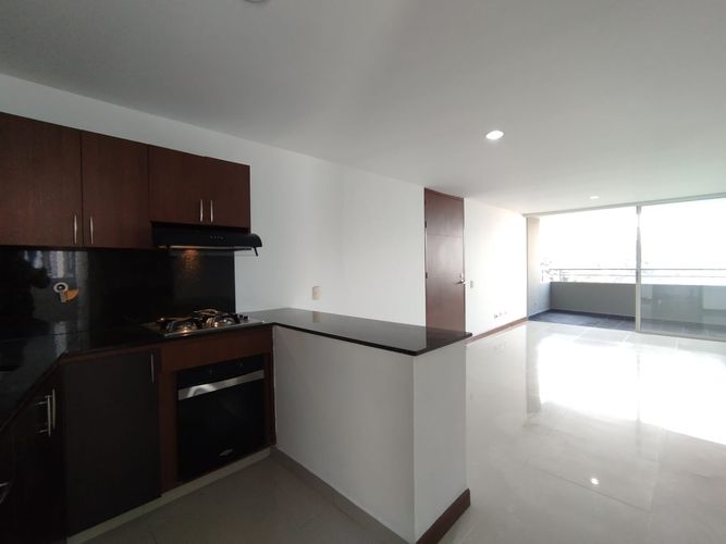 Apartamento de 3 alcobas en arriendo en Loma Del Indio, Medellín, 79 m² · foto 17 de 20