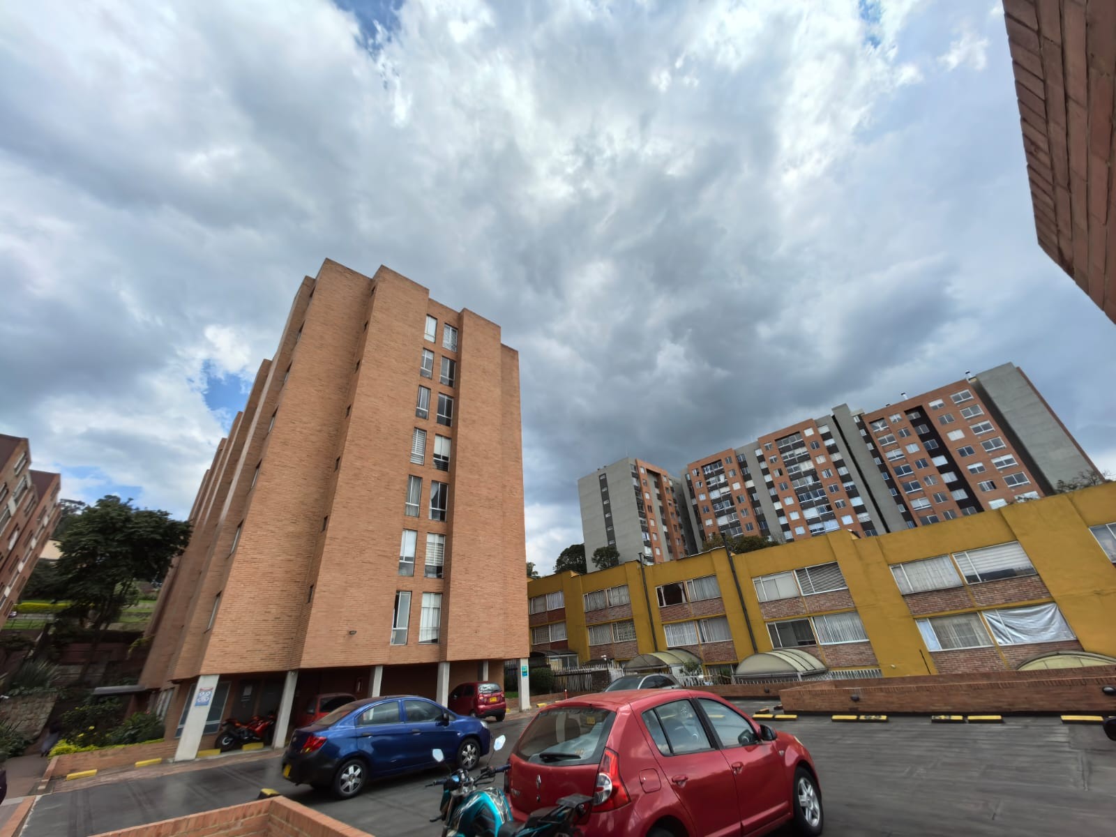 Apartamento en venta en Pinar De Suba, Bogotá · foto 2 de 12