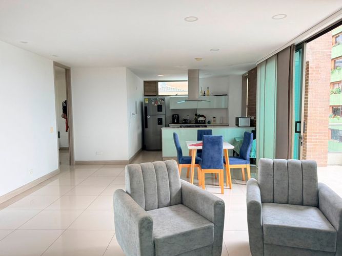Apartamento de 3 alcobas en venta en El Poblado, Medellín, 110 m² · foto 5 de 18