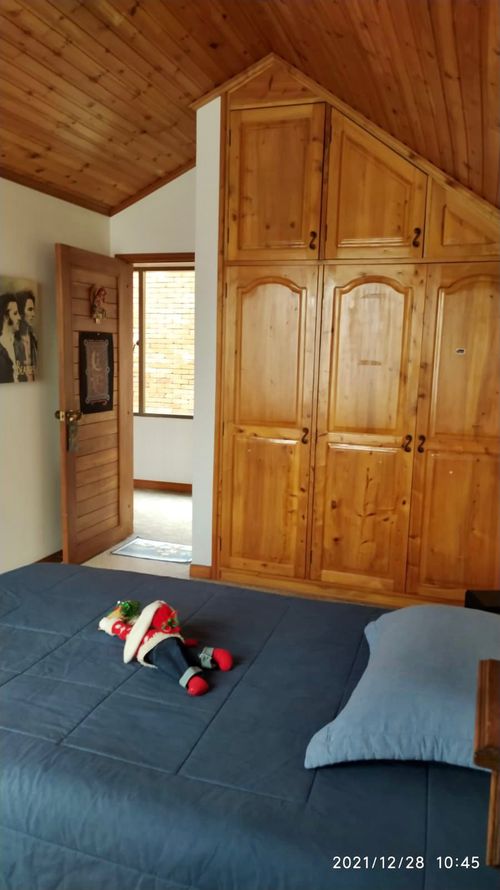 Casa de 4 alcobas en venta en San Jose De Bavaria, Bogotá, 198 m² · foto 23 de 24