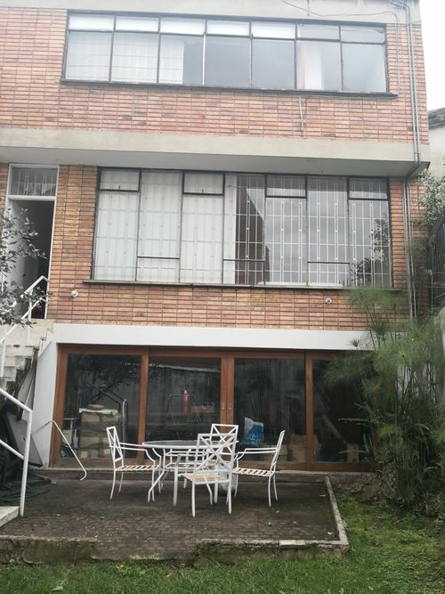 Casa de 4 alcobas en venta en Ingemar, Bogotá, 308 m² · foto 2 de 16