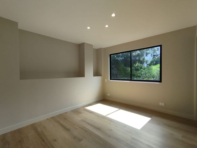 Apartamento de 3 alcobas en arriendo en El Poblado, Medellín, 190 m² · foto 12 de 20