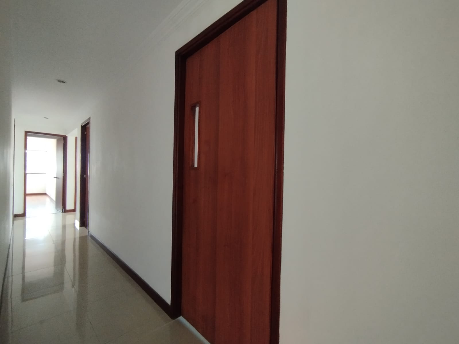 Apartamento en arriendo en El Poblado, Medellín · foto 8 de 13