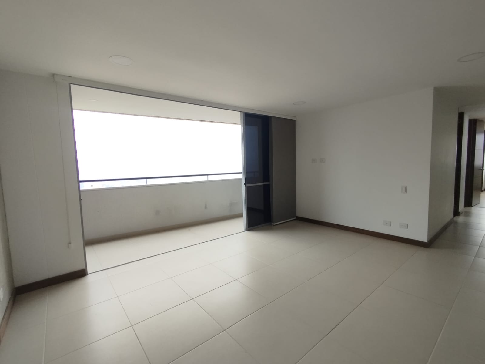Apartamento en arriendo en El Poblado, Medellín · foto 4 de 20