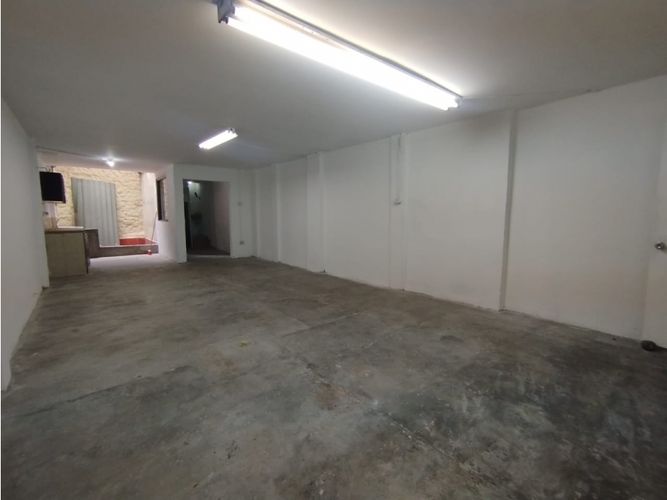Local en venta en Prado, Medellín, 113 m² · foto 11 de 13