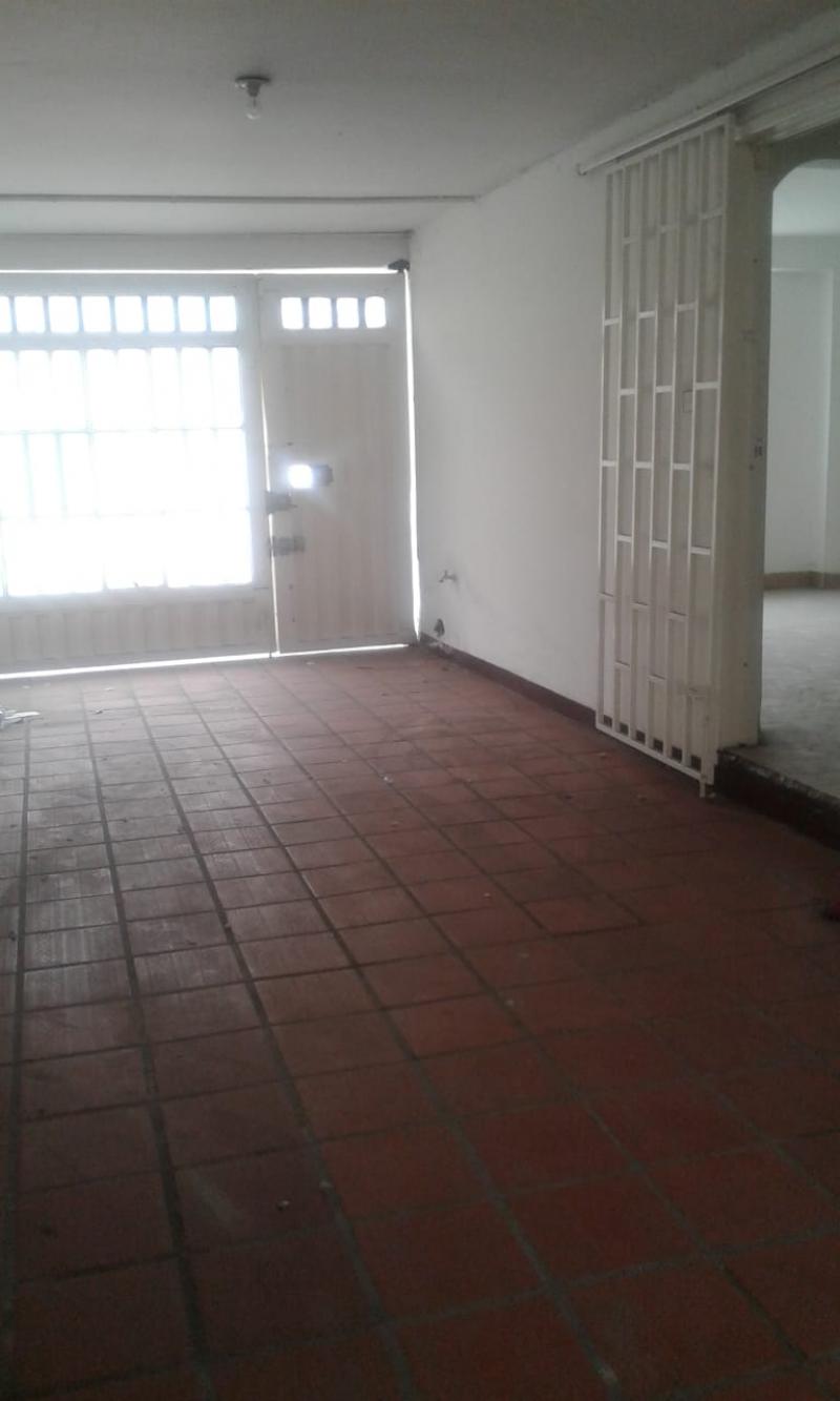 Casa en venta en La Estrada, Bogotá · foto 4 de 18