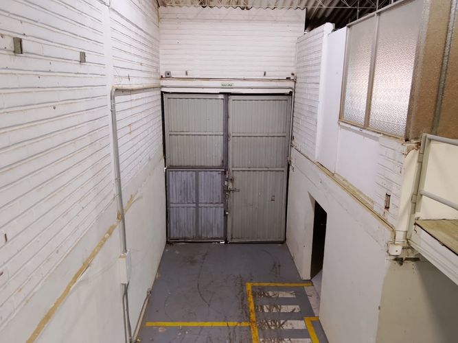 Bodega en arriendo en Villa Carlota, Medellín, 230 m² · foto 9 de 15