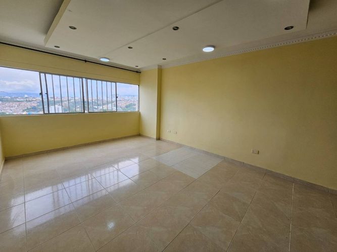 Apartamento de 3 alcobas en venta en Granjas De Provenza, Bucaramanga, 80 m² · foto 2 de 9