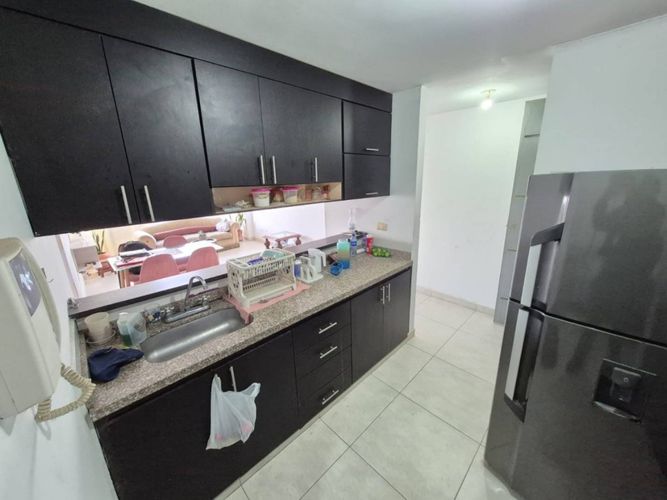 Apartamento de 3 alcobas en venta en Granjas De Provenza, Bucaramanga, 80 m² · foto 4 de 9