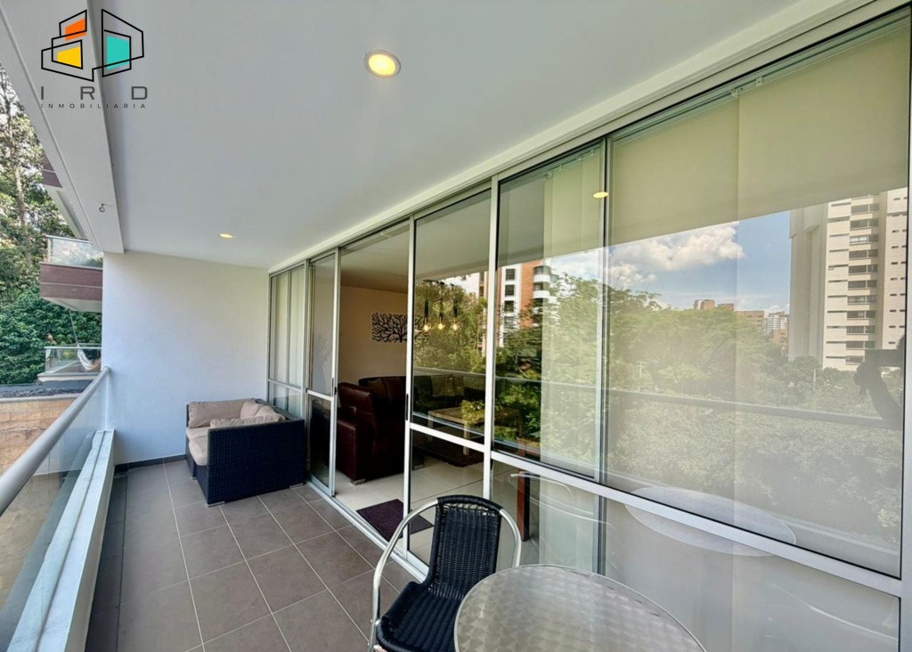 Apartamento en arriendo en Los Balsos No.2, Medellín · foto 9 de 24