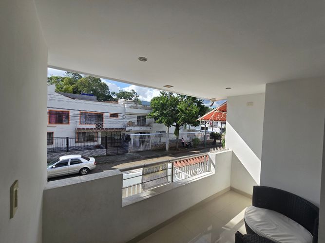 Casa de 5 alcobas en venta en Camino Real, Cali, 280 m² · foto 8 de 24