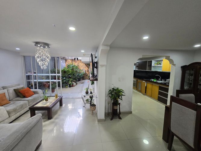 Casa de 5 alcobas en venta en Camino Real, Cali, 280 m² · foto 6 de 24