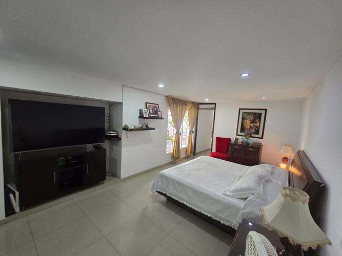 Casa de 5 alcobas en venta en Camino Real, Cali, 280 m² · foto 10 de 24
