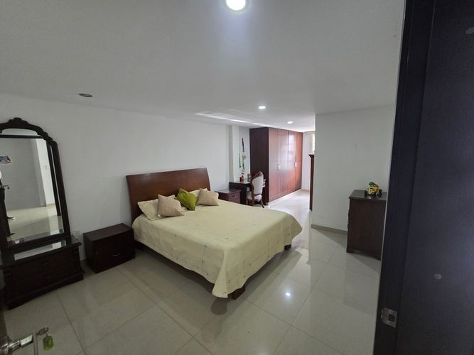 Casa de 5 alcobas en venta en Camino Real, Cali, 280 m² · foto 12 de 24