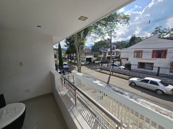Casa de 5 alcobas en venta en Camino Real, Cali, 280 m² · foto 20 de 24
