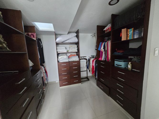 Casa de 5 alcobas en venta en Camino Real, Cali, 280 m² · foto 22 de 24