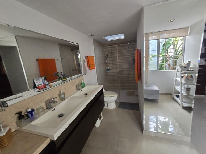 Casa de 5 alcobas en venta en Camino Real, Cali, 280 m² · foto 24 de 24