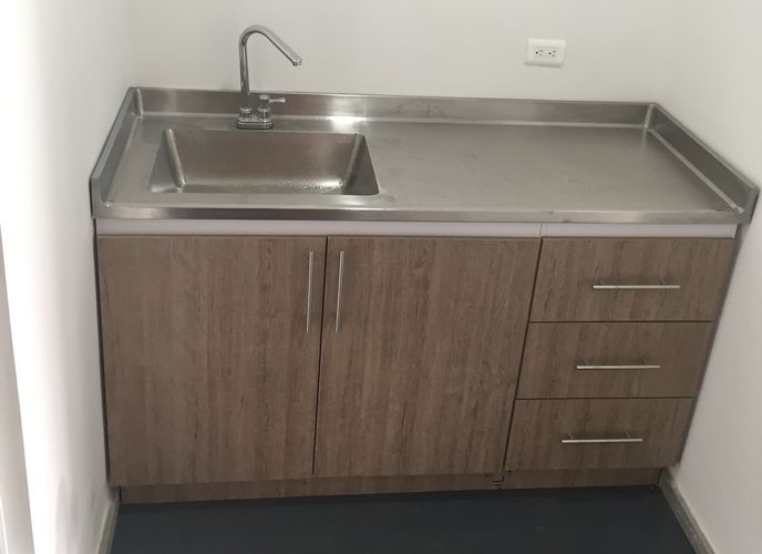 Bodega en arriendo en Suramérica, Itagüí, 542 m² · foto 7 de 10