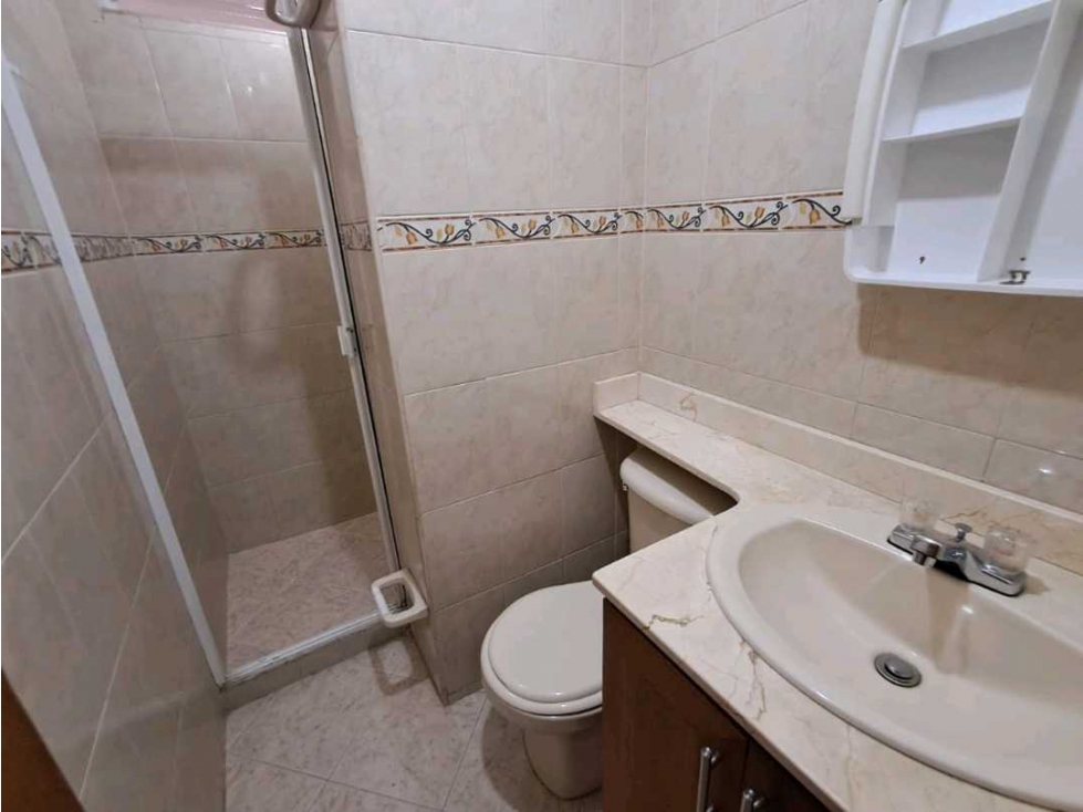 Apartamento en arriendo en La Castellana, Medellín · foto 15 de 20