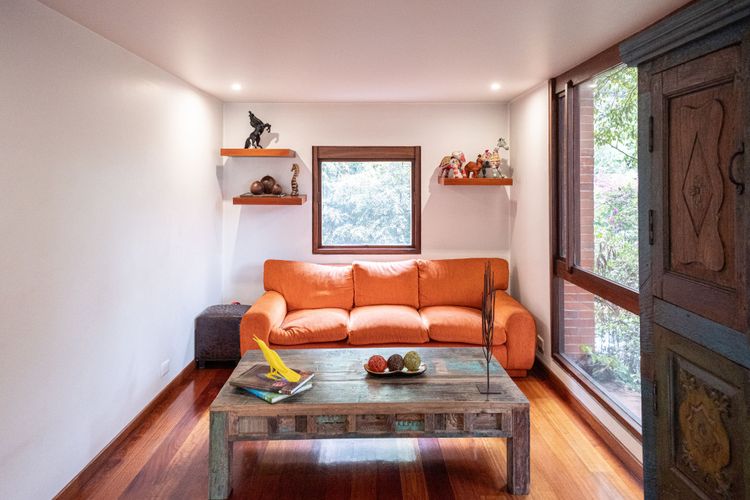 Apartamento de 3 alcobas en venta en Los Rosales, Bogotá, 218 m² · foto 6 de 21