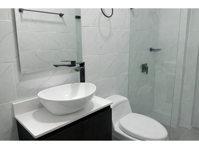 Local en venta en La Paz, Envigado, 105 m² · foto 4 de 4