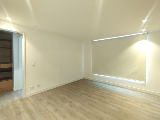 Apartamento de 2 alcobas en arriendo en Urbanización Las Cumbres, Medellín, 105 m² · foto 9 de 14