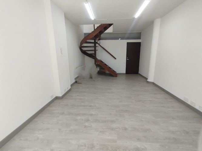 Oficina en arriendo en La Aguacatala, Medellín, 45 m² · foto 4 de 17