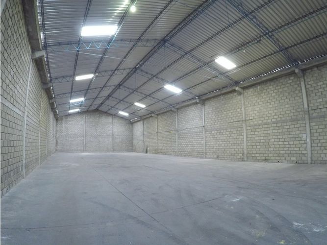 Bodega en venta en Matute - Cortijo, Cartagena, 988 m² · foto 2 de 12