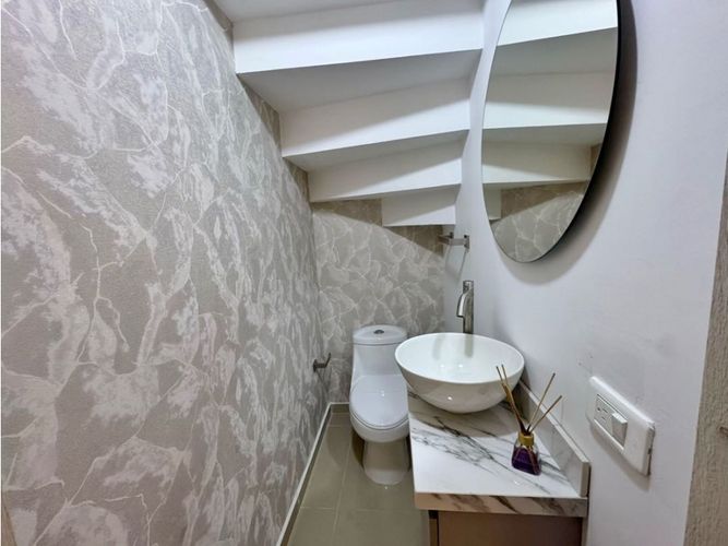 Casa de 4 alcobas en venta en Urbanizacion La Cabaña, Cartagena, 300 m² · foto 13 de 24