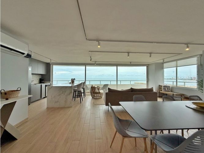 Apartamento de 3 alcobas en venta en Crespo, Cartagena, 144 m² · foto 4 de 24