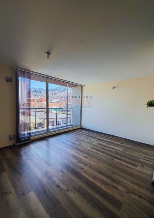 Apartamento de 3 alcobas en venta en Verbenal San Antonio, Bogotá, 66 m² · foto 3 de 17