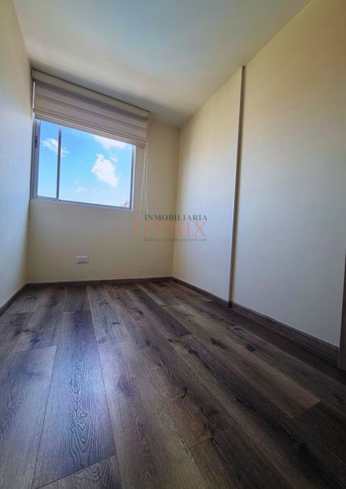 Apartamento de 3 alcobas en venta en Verbenal San Antonio, Bogotá, 66 m² · foto 4 de 17