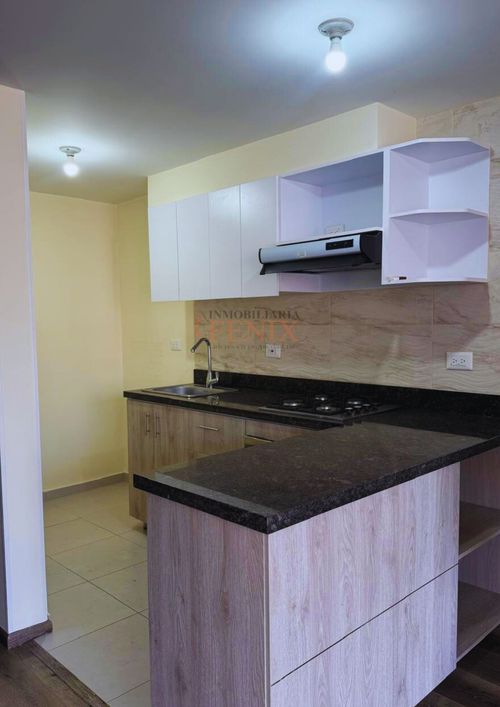 Apartamento de 3 alcobas en venta en Verbenal San Antonio, Bogotá, 66 m² · foto 6 de 17