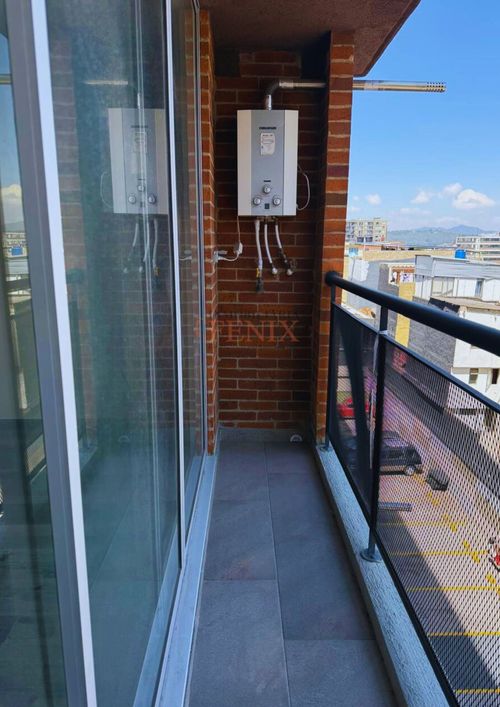 Apartamento de 3 alcobas en venta en Verbenal San Antonio, Bogotá, 66 m² · foto 11 de 17