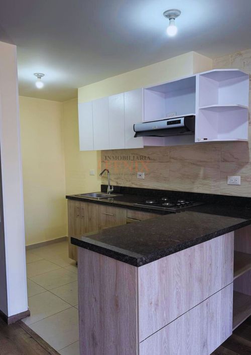 Apartamento de 3 alcobas en venta en Verbenal San Antonio, Bogotá, 66 m² · foto 15 de 17