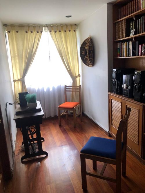 Apartamento de 3 alcobas en venta en Santa Paula, Bogotá, 117 m² · foto 3 de 16