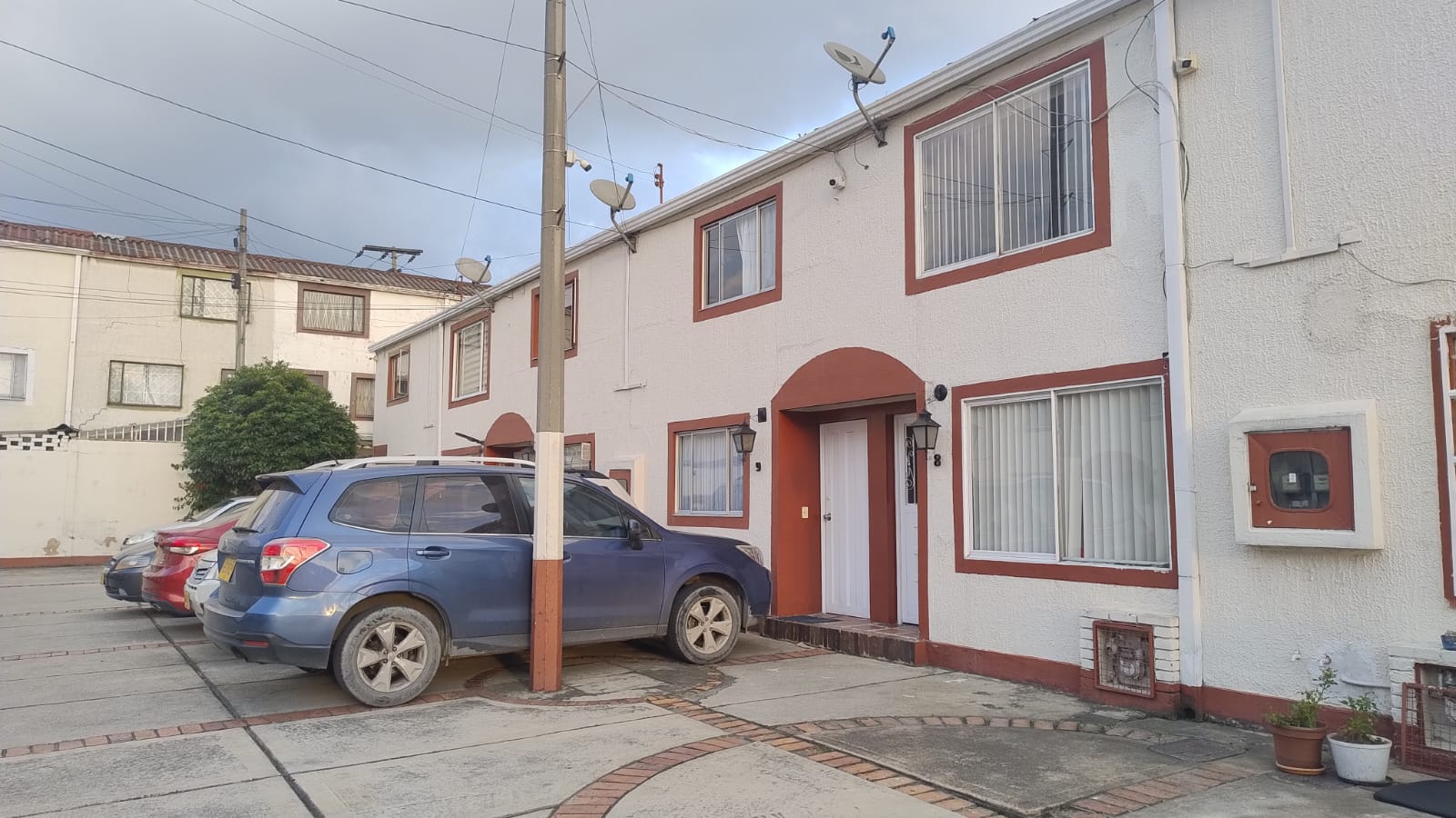 Casa en venta en Villa Mayor, Bogotá · foto 2 de 17