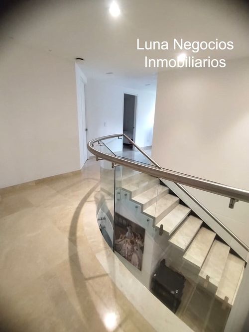 Casa de 6 alcobas en venta en Ruitoque Condominio, Floridablanca, 442 m² · foto 17 de 24
