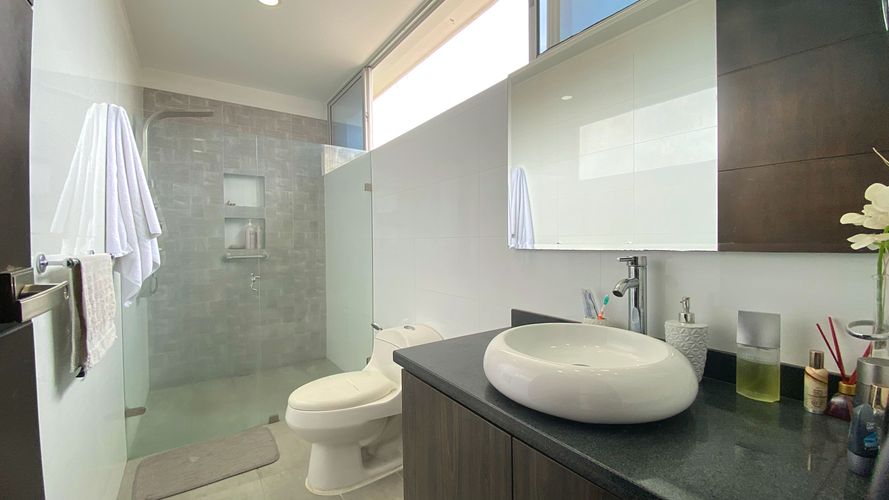 Casa de 7 alcobas en venta en Ruitoque Condominio, Floridablanca, 600 m² · foto 4 de 19