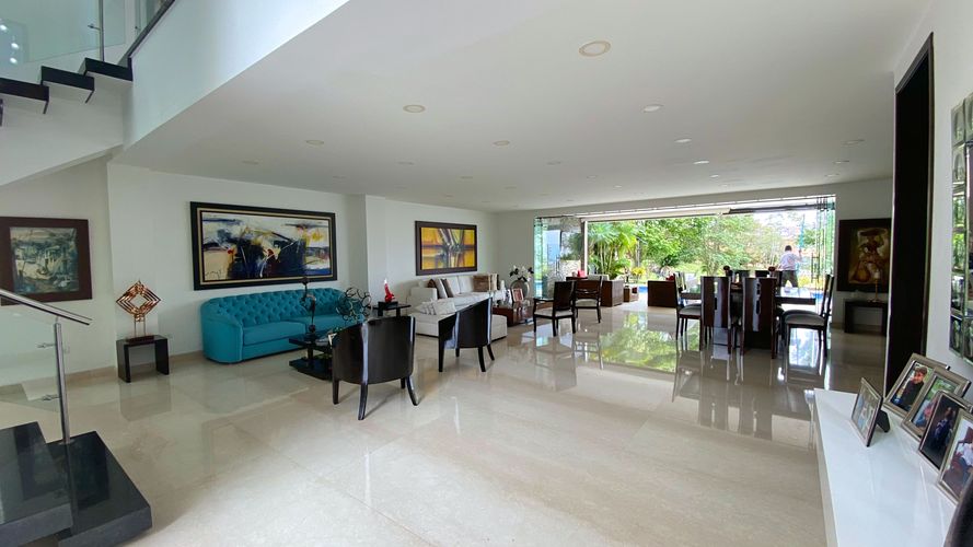 Casa de 7 alcobas en venta en Ruitoque Condominio, Floridablanca, 600 m² · foto 6 de 19