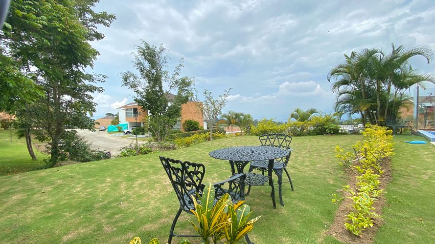 Casa de 7 alcobas en venta en Ruitoque Condominio, Floridablanca, 600 m² · foto 19 de 19