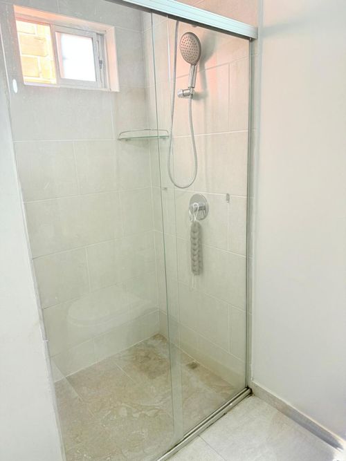 Apartamento de 5 alcobas en venta en Laureles, Medellín, 158 m² · foto 17 de 21