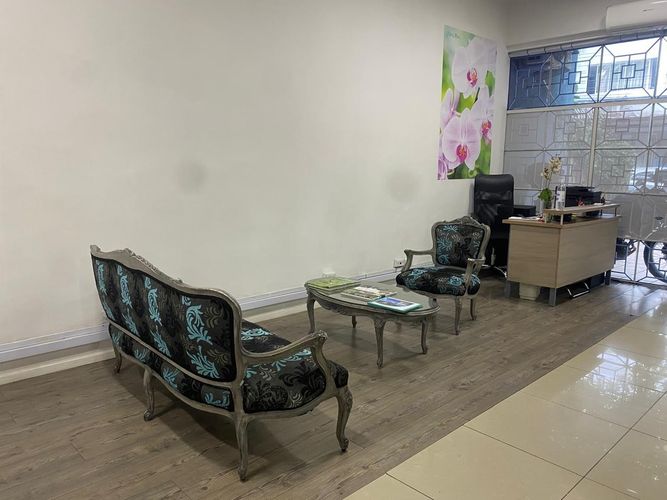 Casa de 14 alcobas en venta en Centenario, Cali, 320 m² · foto 2 de 23