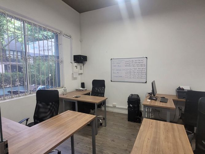 Casa de 14 alcobas en venta en Centenario, Cali, 320 m² · foto 13 de 23