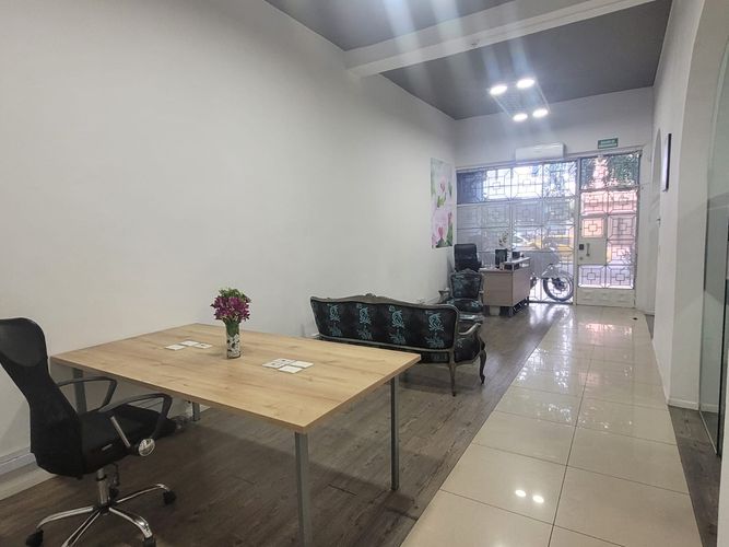 Casa de 14 alcobas en venta en Centenario, Cali, 320 m² · foto 4 de 23