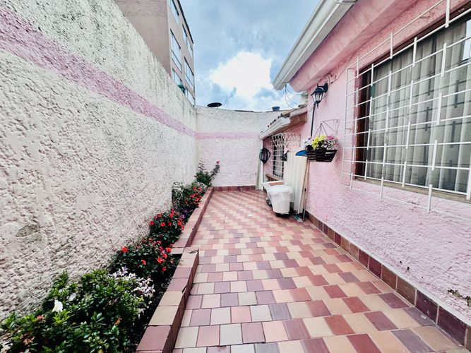 Casa en venta en Laura Vicuña, Chía · foto 18 de 24