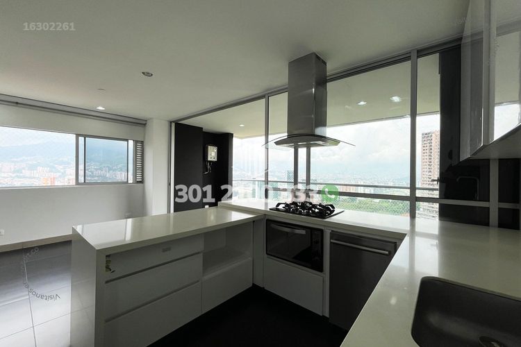 Apartamento de 2 alcobas en arriendo en Los Balsos, Medellín, 89 m² · foto 6 de 22